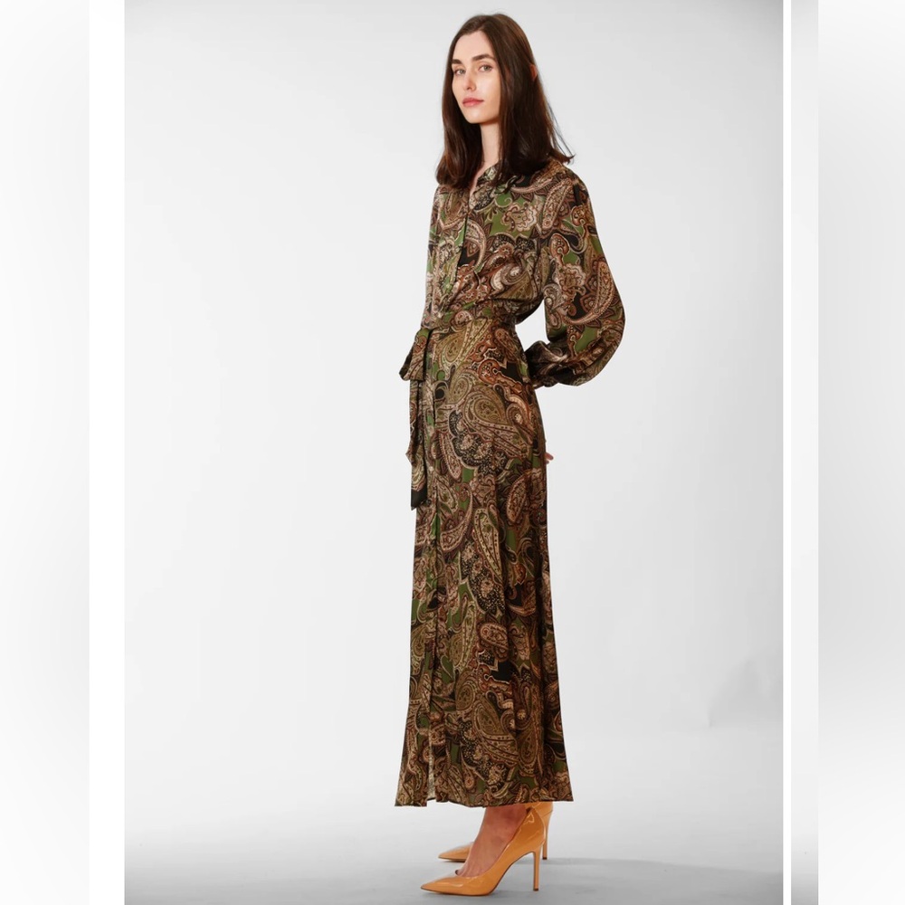 Paisley Button-Down Shirt in Olive & Brown